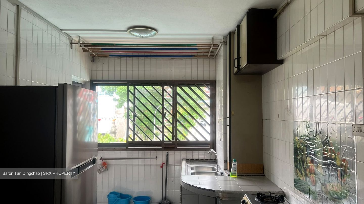 Blk 18 Toh Yi Drive (Bukit Timah), HDB 3 Rooms #635727531